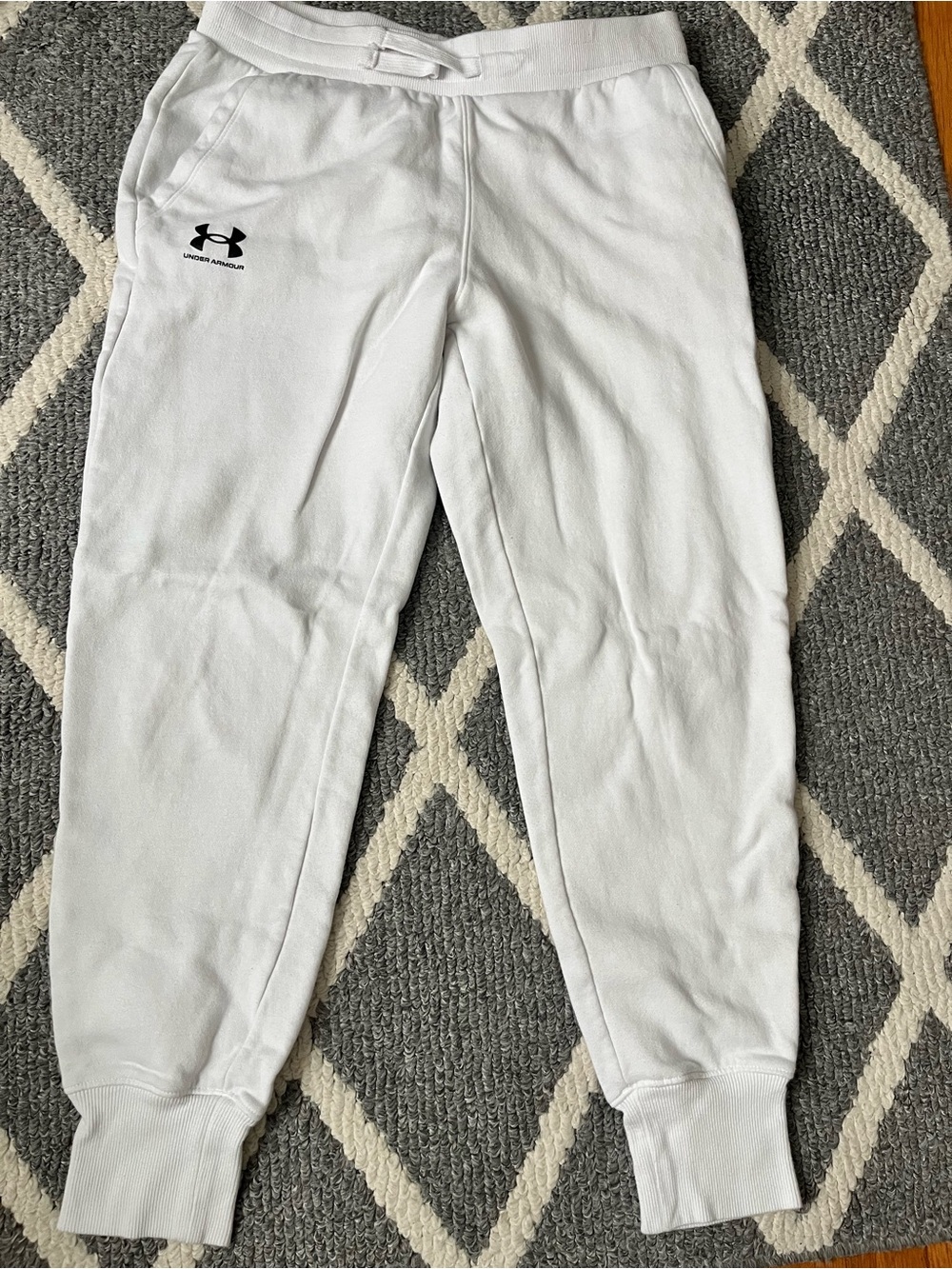 Under Armour women’s ' White Fleece Joggers